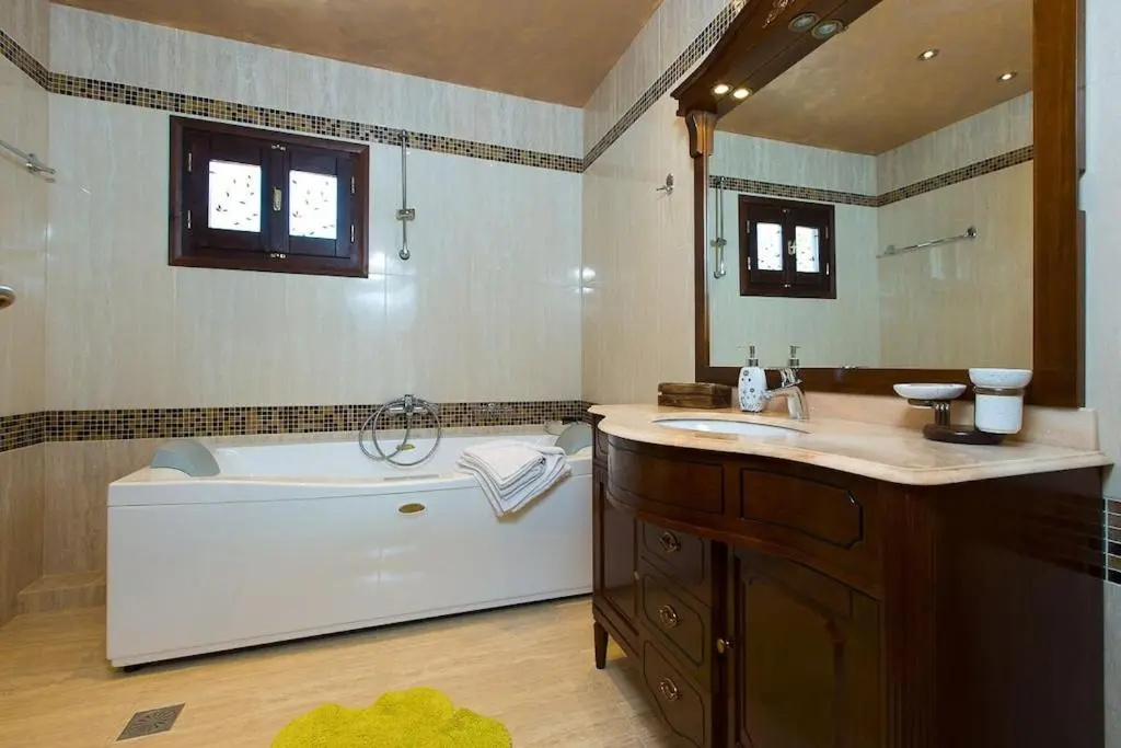 Aphrodite Villa