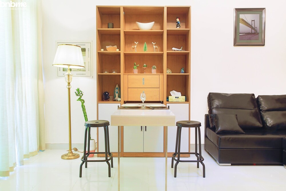 Dazzling Studio at Glamz Al Furjan Bnbmehomes
