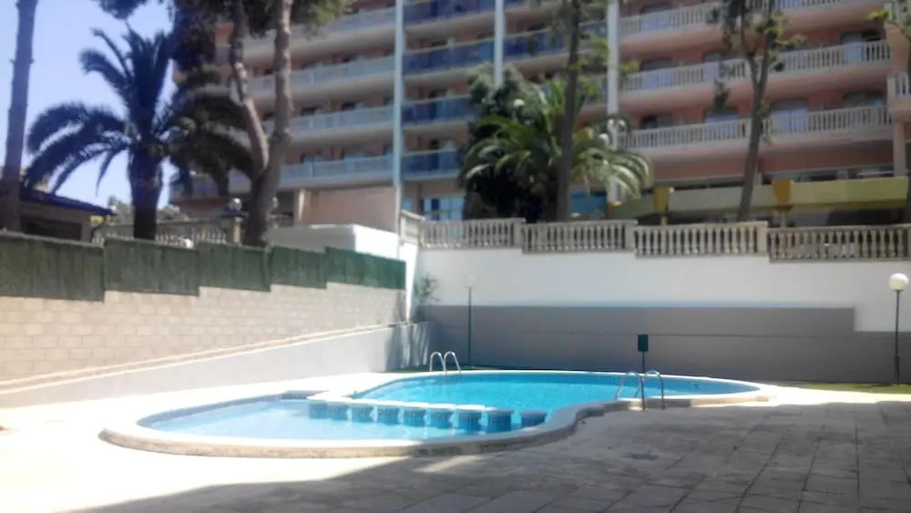 Apartment with One Bedroom in Salou, with Wonderful Mountain View, Pool Access And Wifi - 850 M From the Beach