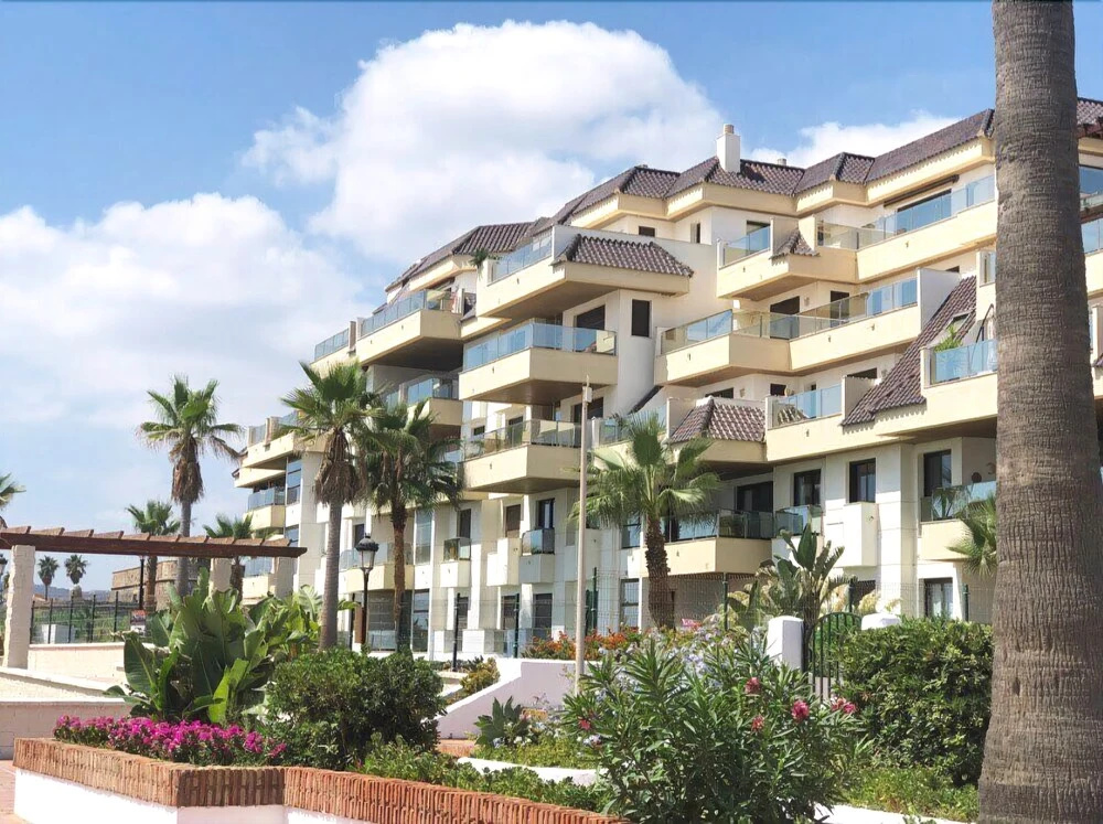Apartment Marina del Castillo pool view