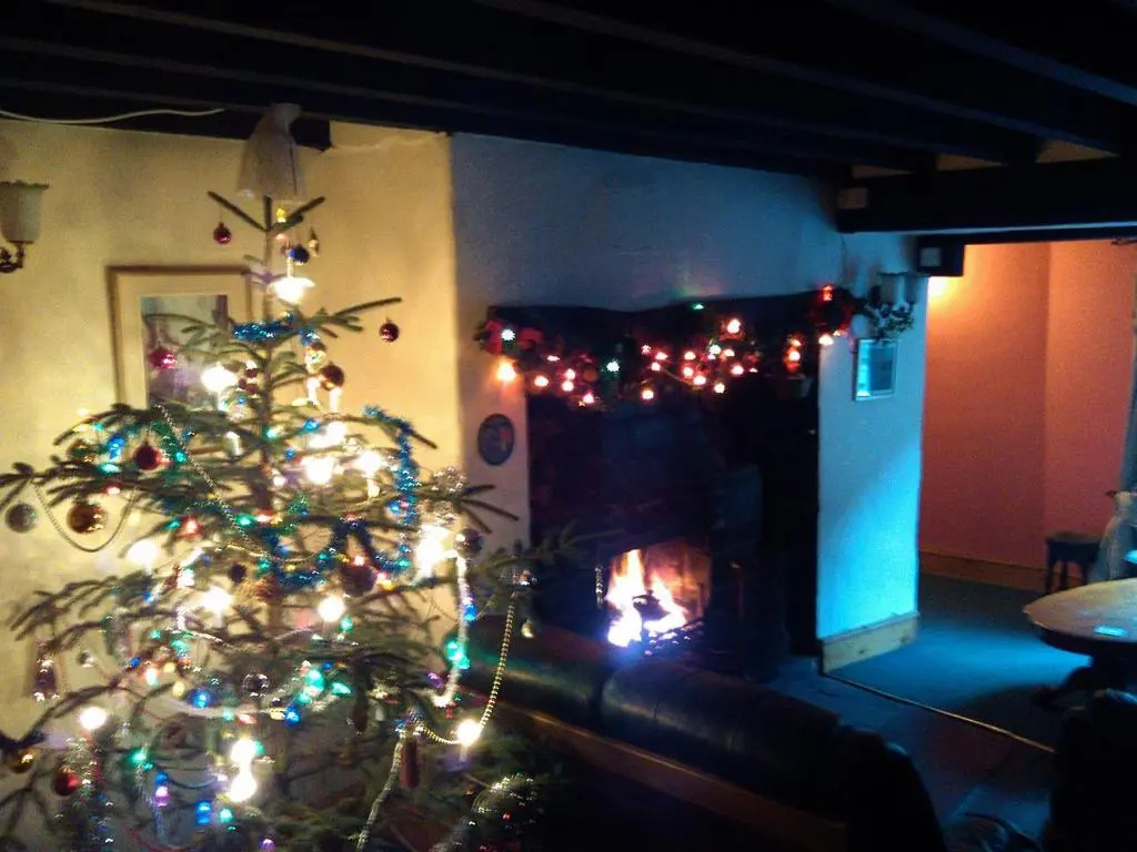 Pen-Y-Bont Hotel