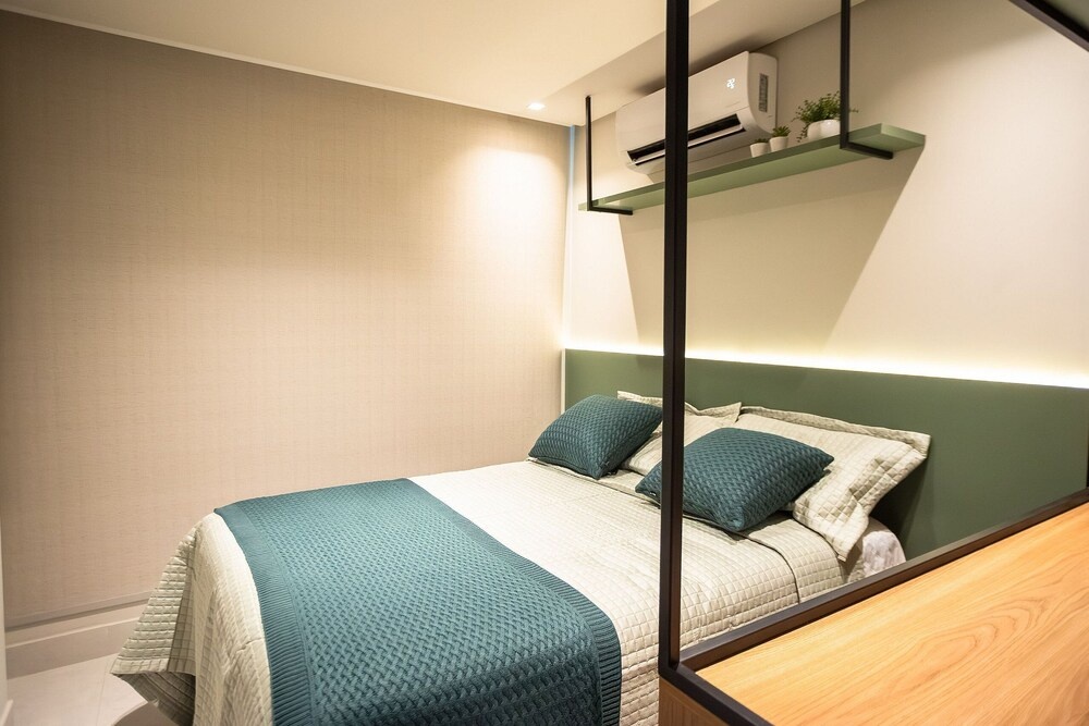 Jardins Almare Number 431 - Seafront by Carpediem