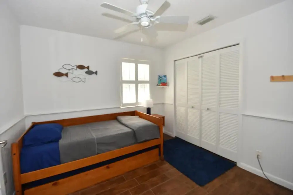 Sea Colony Cottage - Beachside Cottage in Beachfront Community w Pool