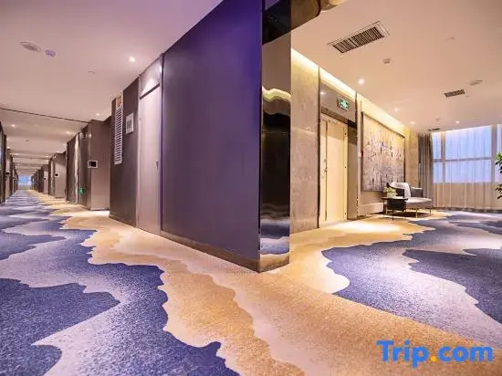 Sewen Hotel (Zhengzhou Jindai Industrial Park Cloud Times Square Branch)
