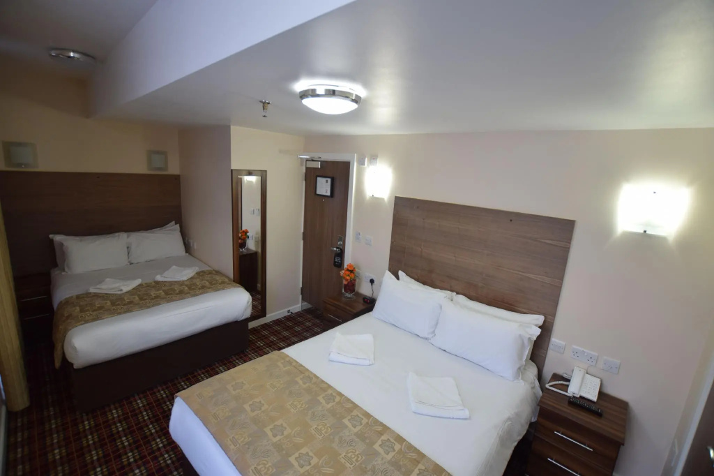 Lucky 8 Hotel