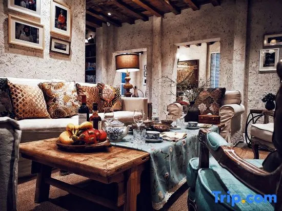 See Faraway Mogan Ziling Villa