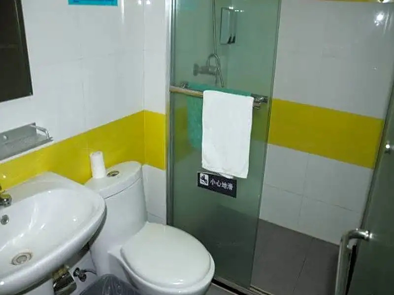 7 Days Inn Hangzhou Wulin Square Airport Shuttle Station Branch