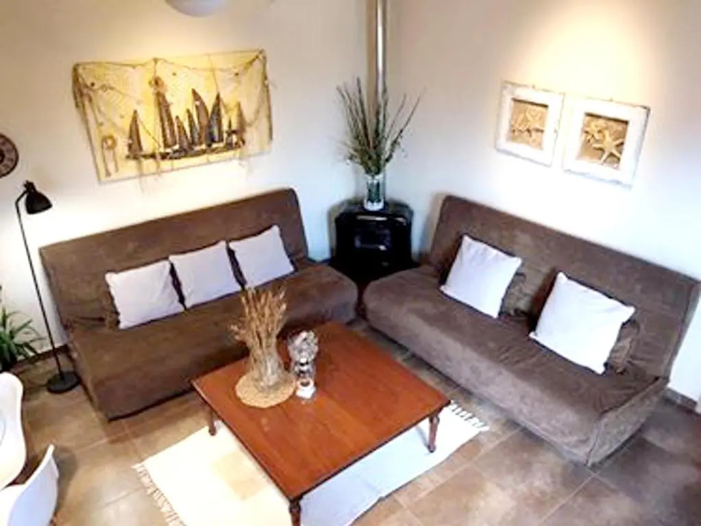 2 bedrooms house with sea view enclosed garden and wifi at Potidee