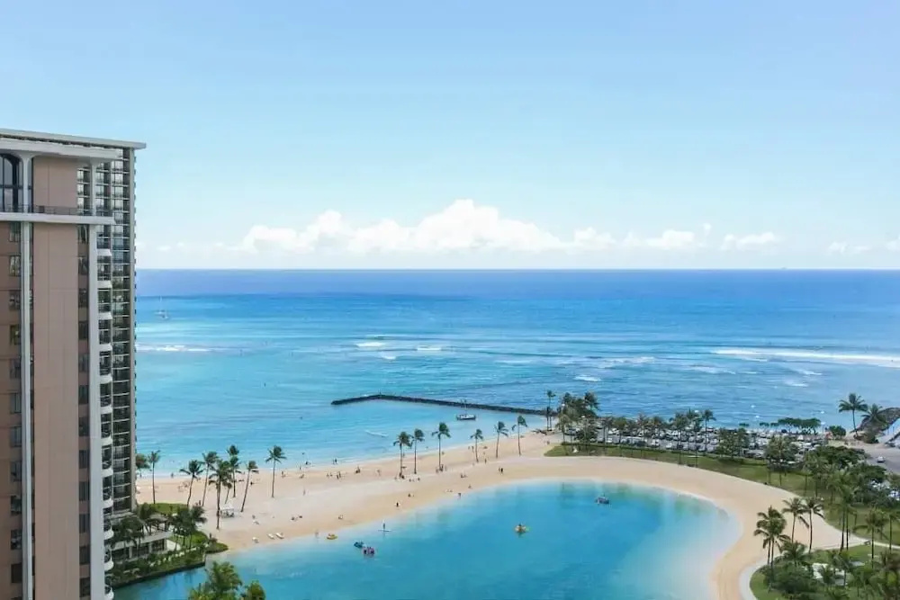 Ilikai Tower One Bedroom Lagoon View Waikiki Condos with Lanai & Free Wifi