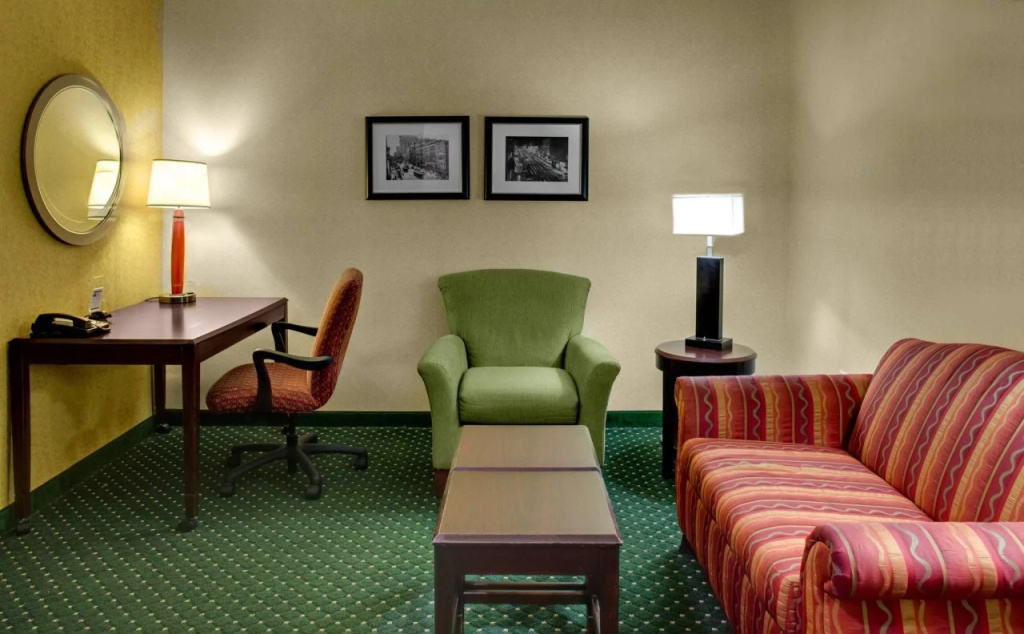 SpringHill Suites Memphis Downtown