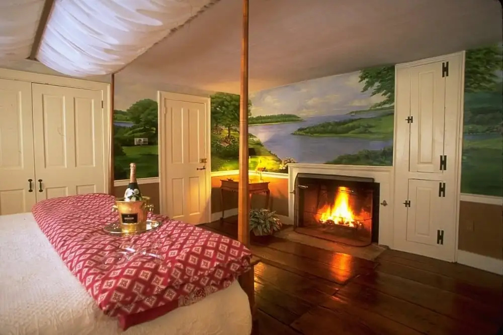 Stonecroft Country Inn