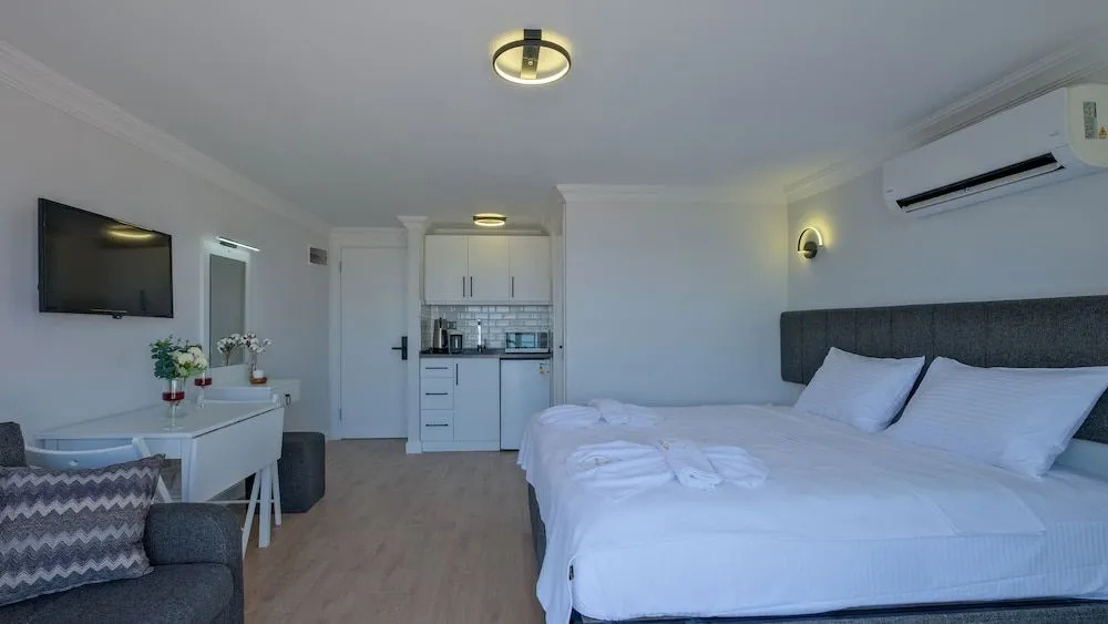 Miralya Rooms