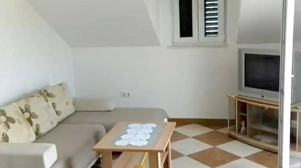 Apartment with 2 Bedrooms in Postira, with Wonderful Sea View, Furnished Terrace And Wifi - 60 M From the Beach