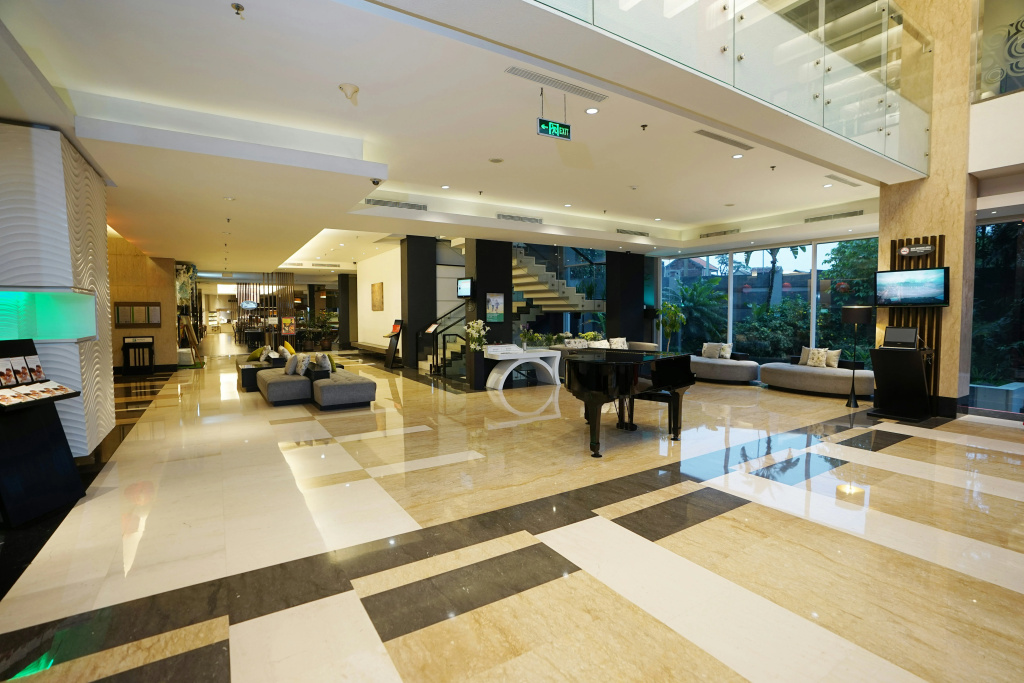 Holiday Inn Bandung Pasteur, an IHG Hotel