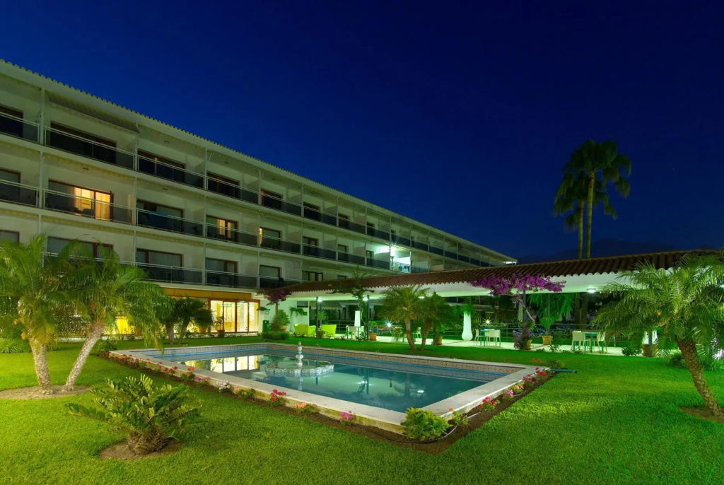 Parador De Nerja