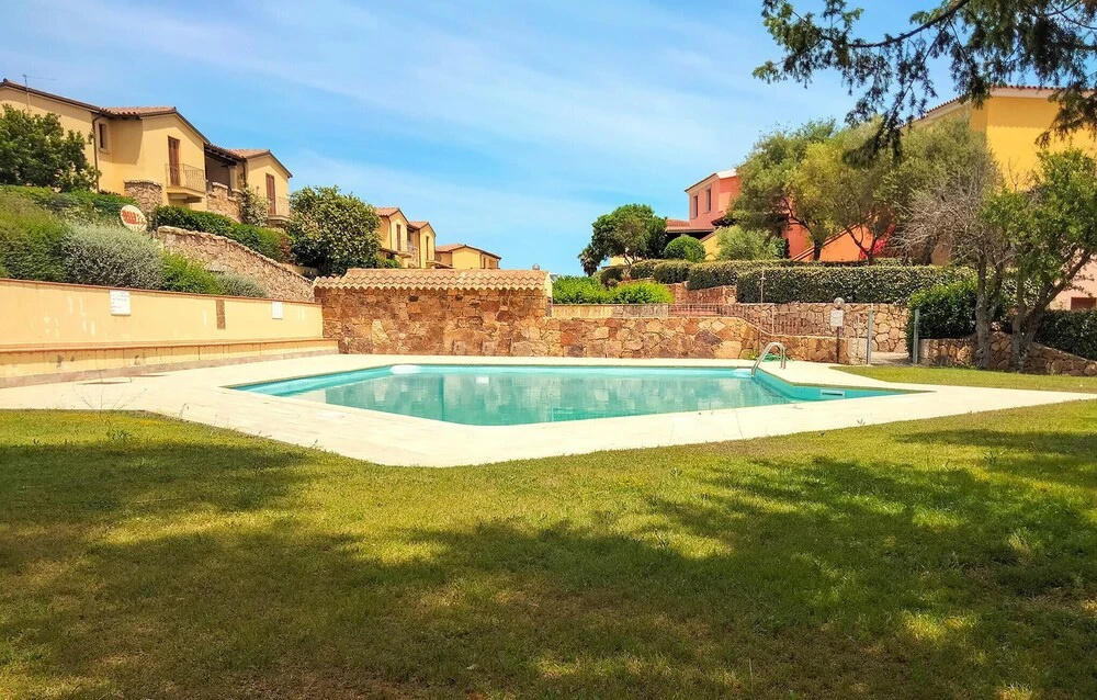 Stunning Apartment in Monte Petrosu With Outdoor Swimming Pool and 2 Bedrooms