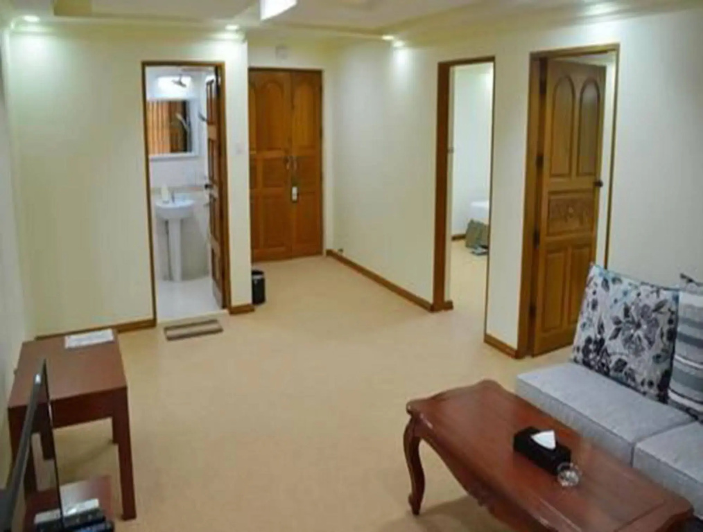 Myat Nan Yone Hotel