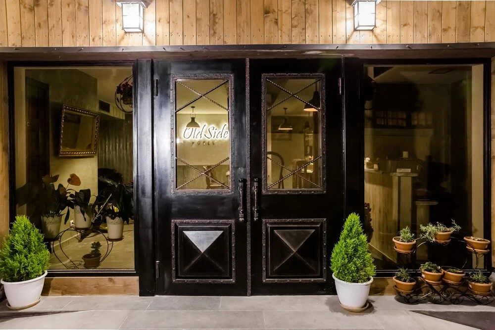 Old Side Boutique Hotel