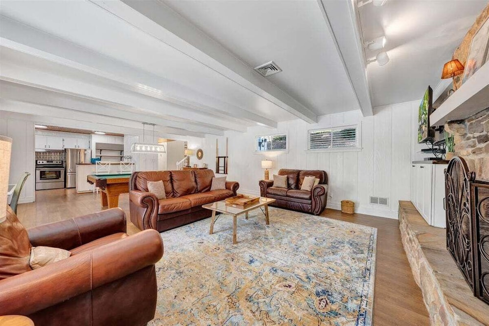 Scenic Point - Private Lakefront Home w/ Dock, Fire Pit, Outside Shower & Hot tub