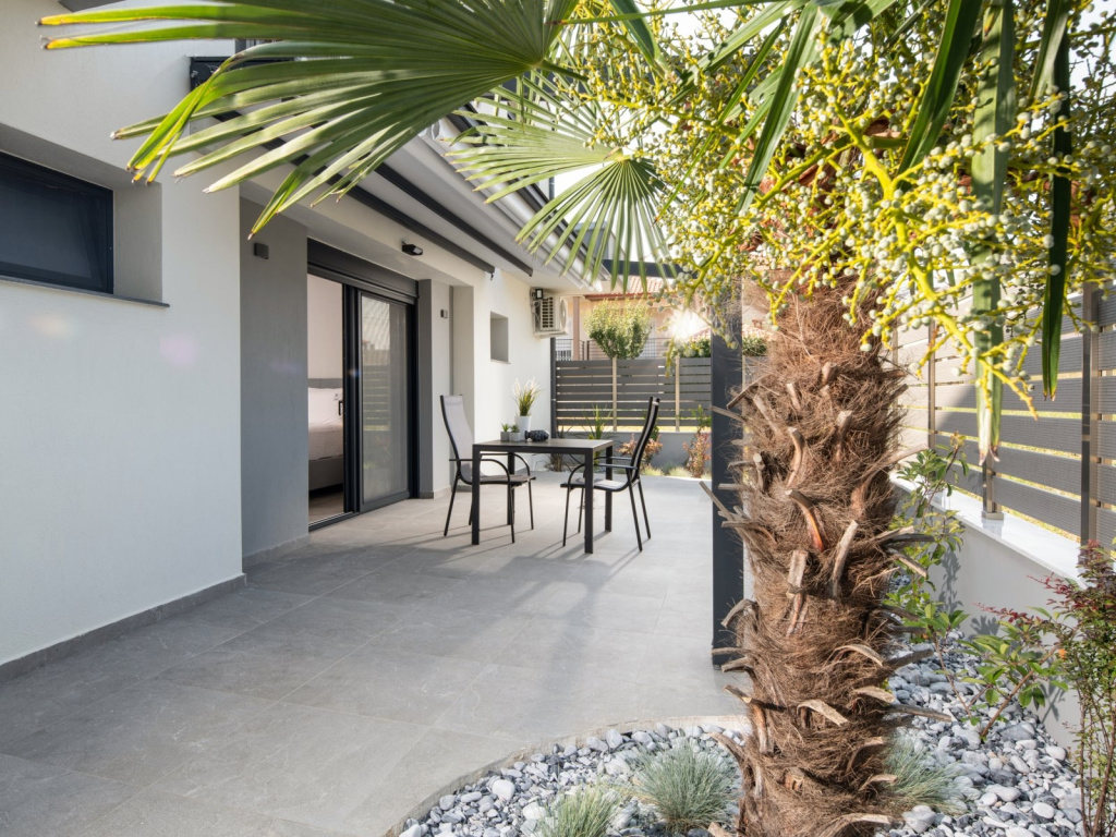 Aloe the Green Suites Amaryllis Suite - Nikiti