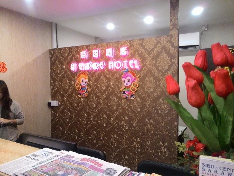M Empire Motel