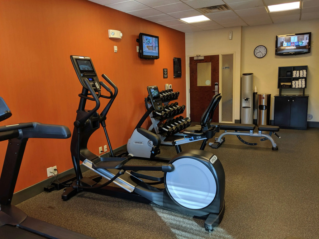Hampton Inn & Suites Cincinnati-Union Centre