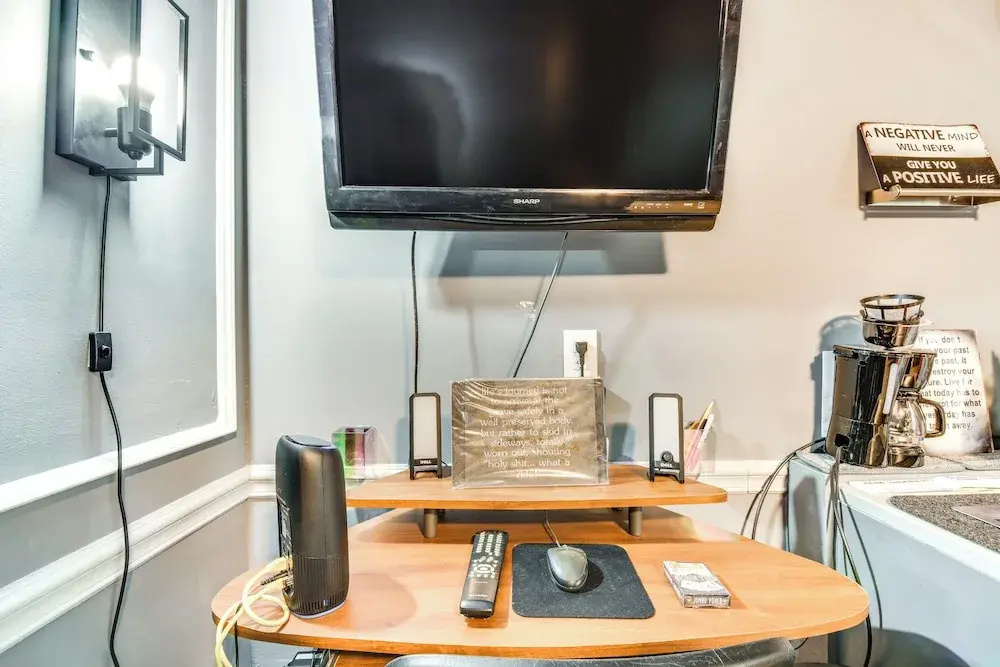 1 Mi to Dtwn & UGA Campus: Cozy Athens Getaway!
