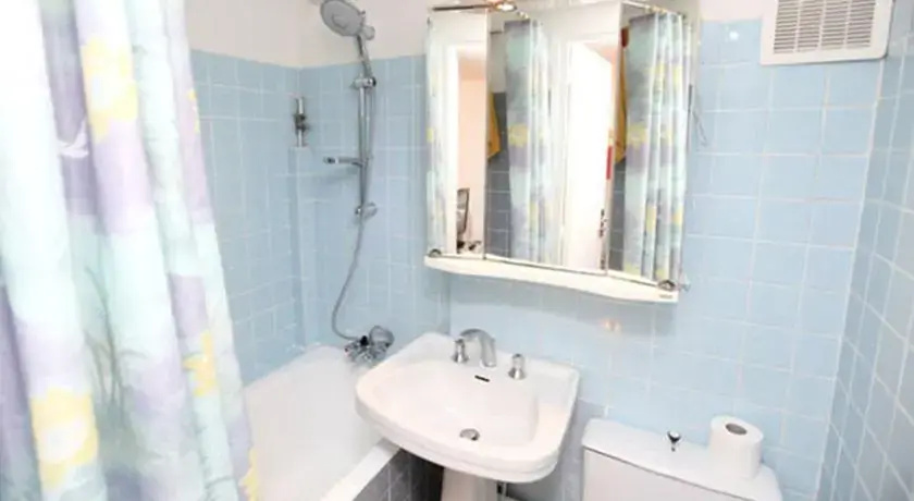 Studio Court Sejour Paris