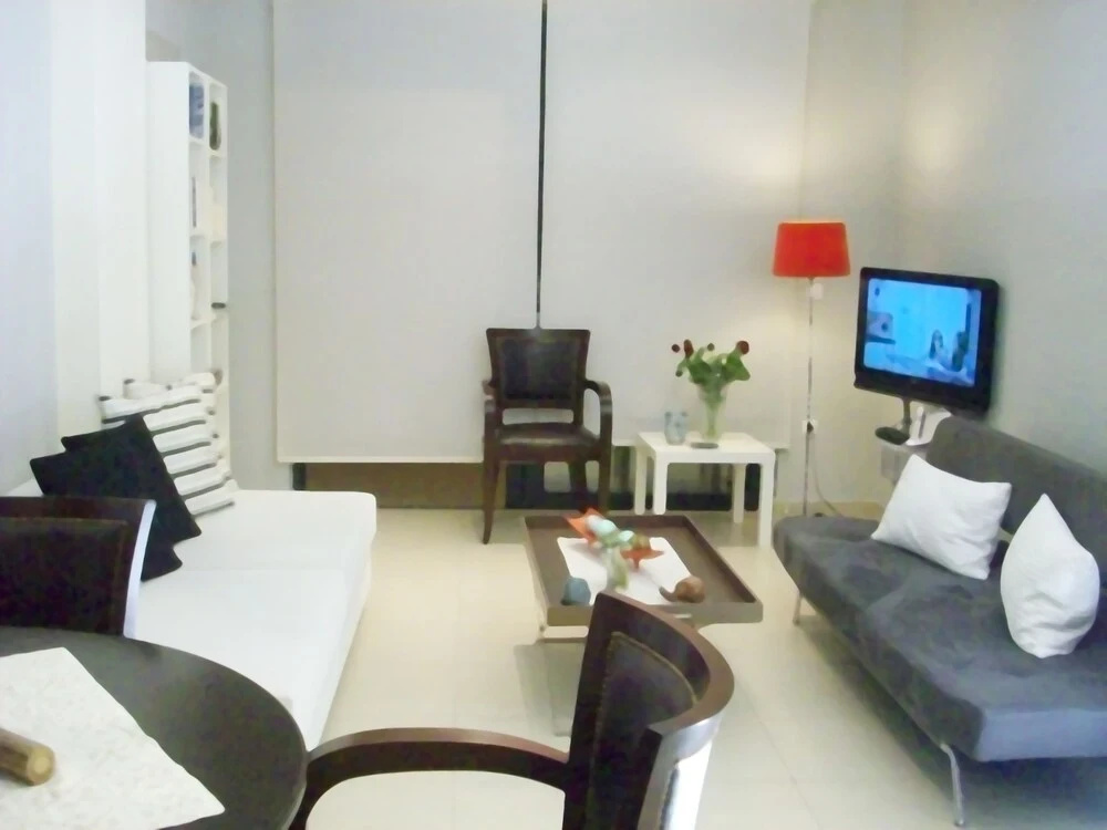 Posto City Center Apartment 200m From the Beach and Near old Harbour