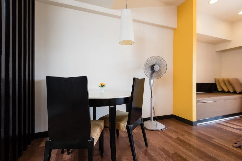 Resort Suites Hotel by FlexiStay