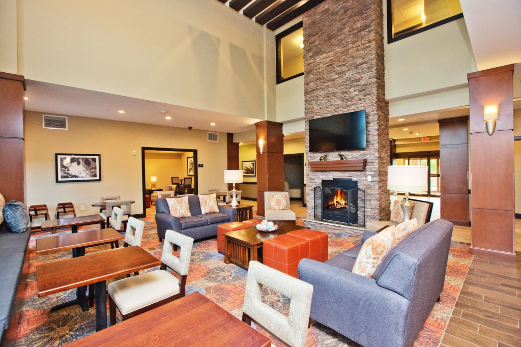 Staybridge Suites Austin South Interstate Hwy 35 by IHG