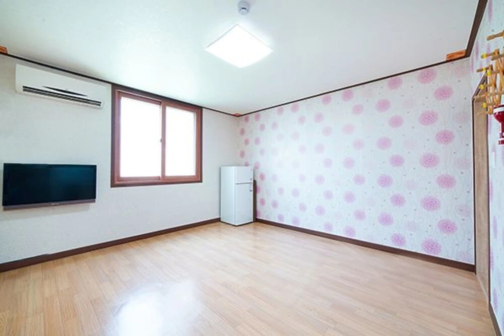 Daecheon Sain Pension