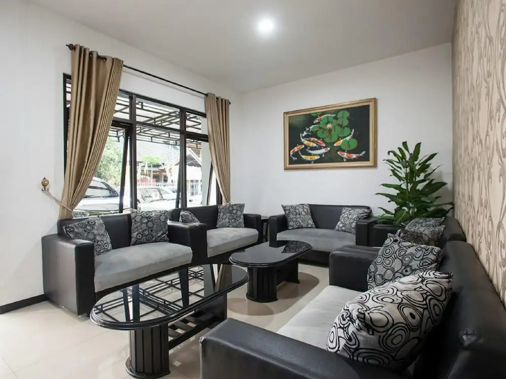 Airy Lowokwaru Simpang Coklat 5 Malang