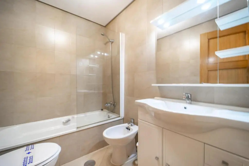 Confortable 2 Bedroom Groundfloor Apartment - PA703LT