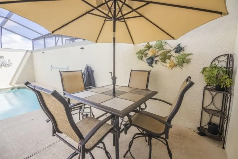 Brenda's Storey Lake Resort Townhome 4 Bedroom Townhouse by Redawning