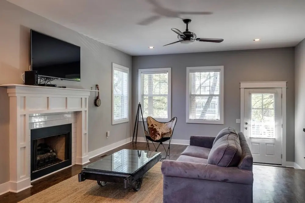 4bd/3.5ba Home With Rooftop in 12 South by Domio