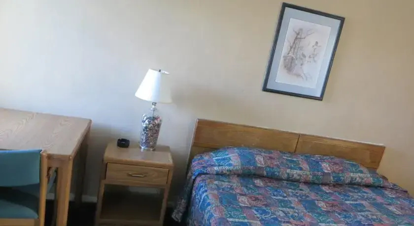 Relax Inn Motel