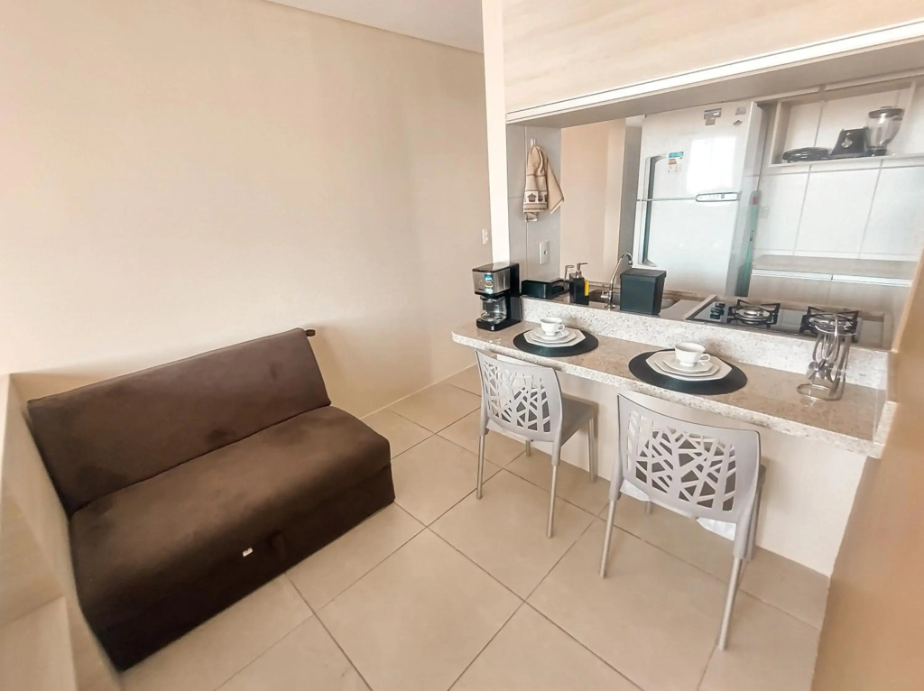 Flat 26º andar com vista para o mar- Próximo ao shopping e à praia
