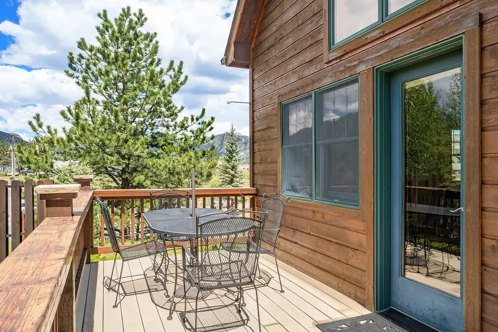 Solitude Bobcat #6 - Estes Park 2 Bedroom Condo by RedAwning