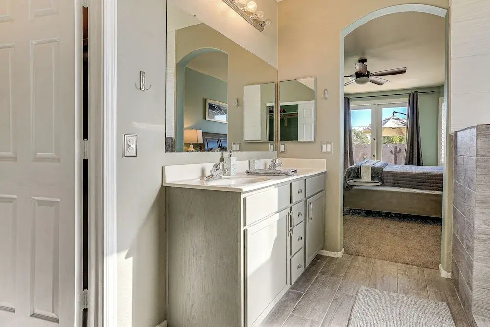 5 Mi to Surprise Stadium: Chic Home w/ Pool