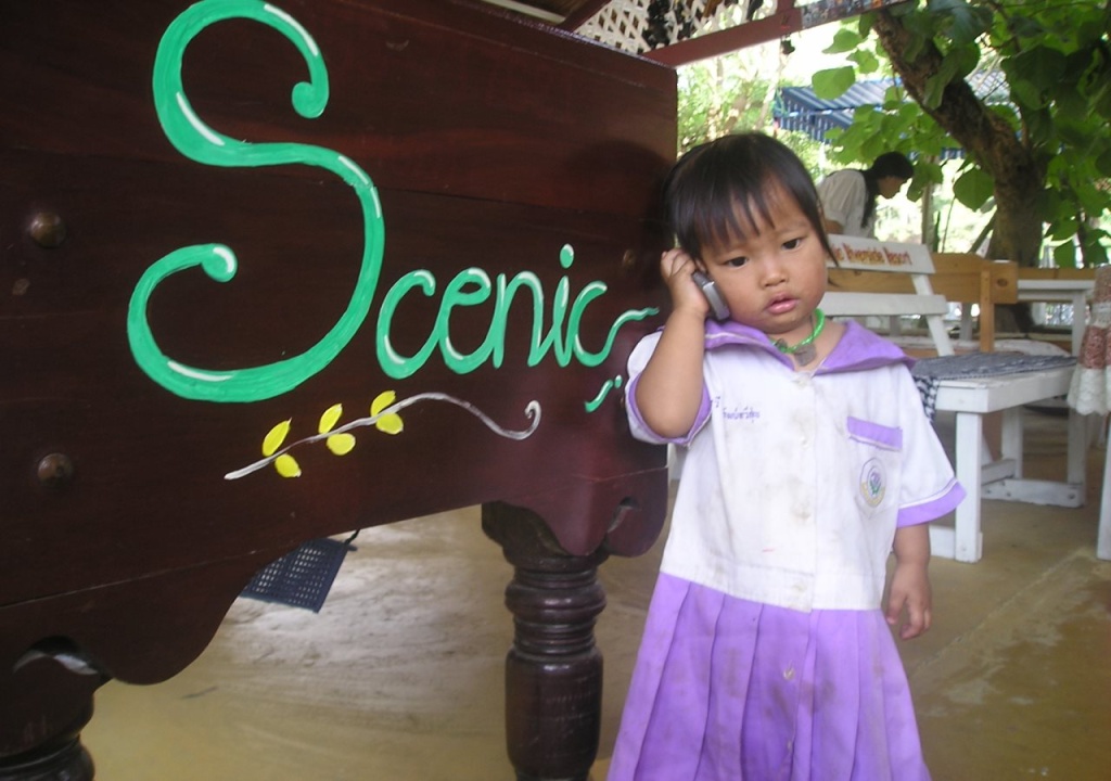 Scenic Riverside Resort