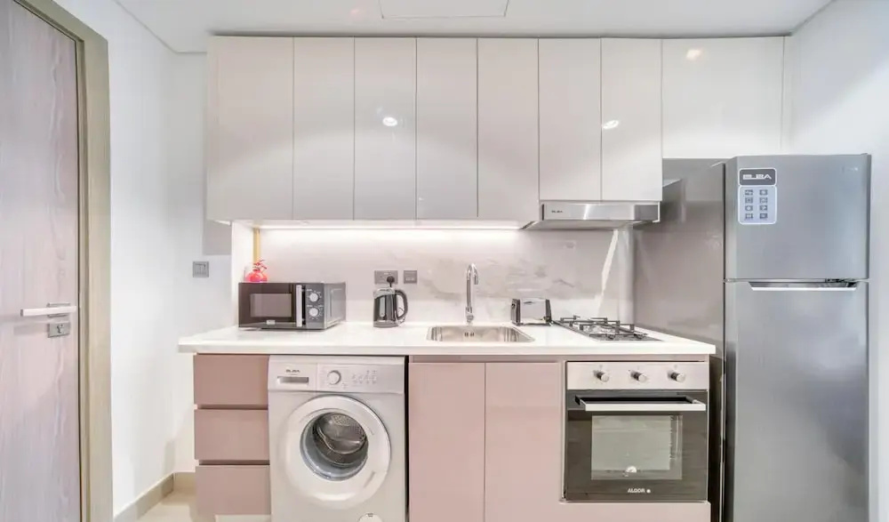 Spacious Azizi Riviera Studio