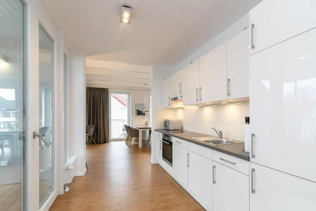 KellenHus Penthouse 2