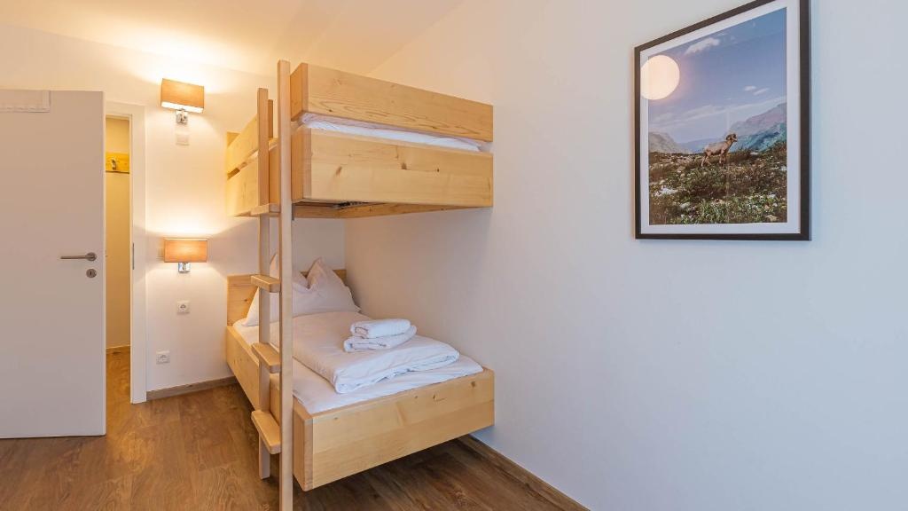 Alpine Appartement Top 4 by AA Holiday Homes
