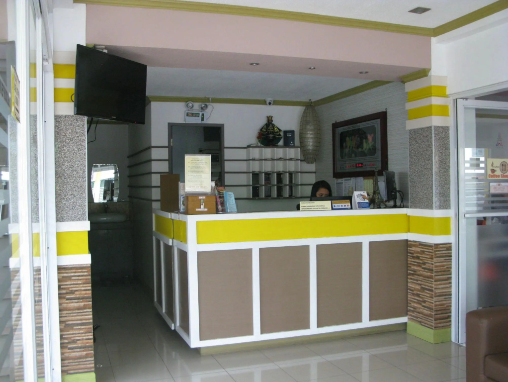 Park Avenue Residence Inn and Suites