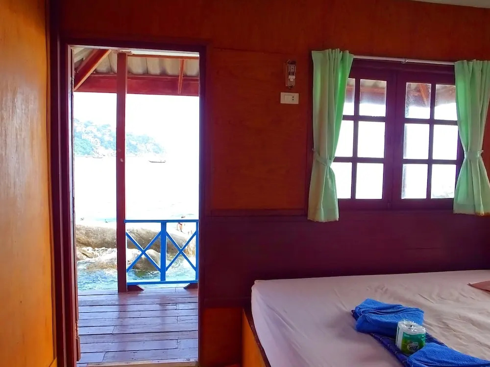 OK2 Mamajim Bungalows