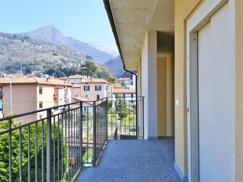 Pleasant apartment in Dervio with balcony