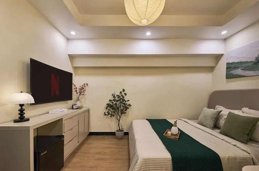 Secret Garden Hotel Phan Xich Long by Urban B