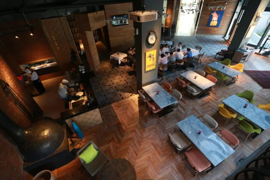 Java Paragon Hotel & Residences