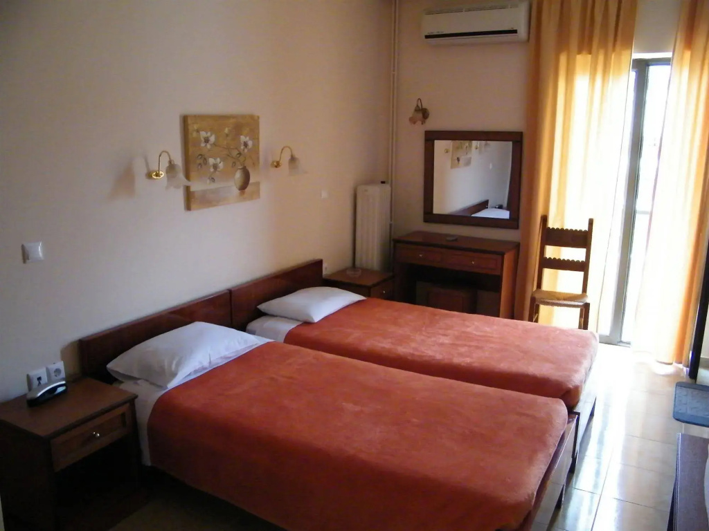 Athinaiko Hotel